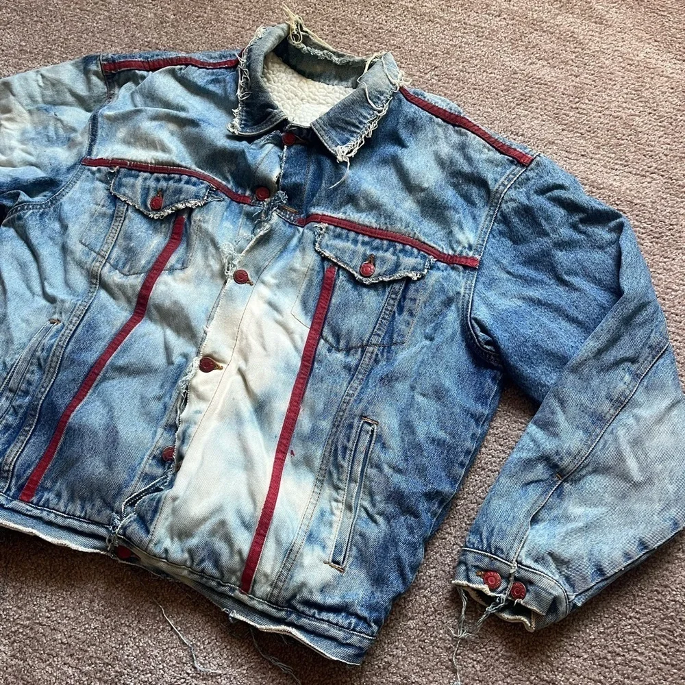 VTG 80’s Thrashed Distressed Denim Sherpa Jacket